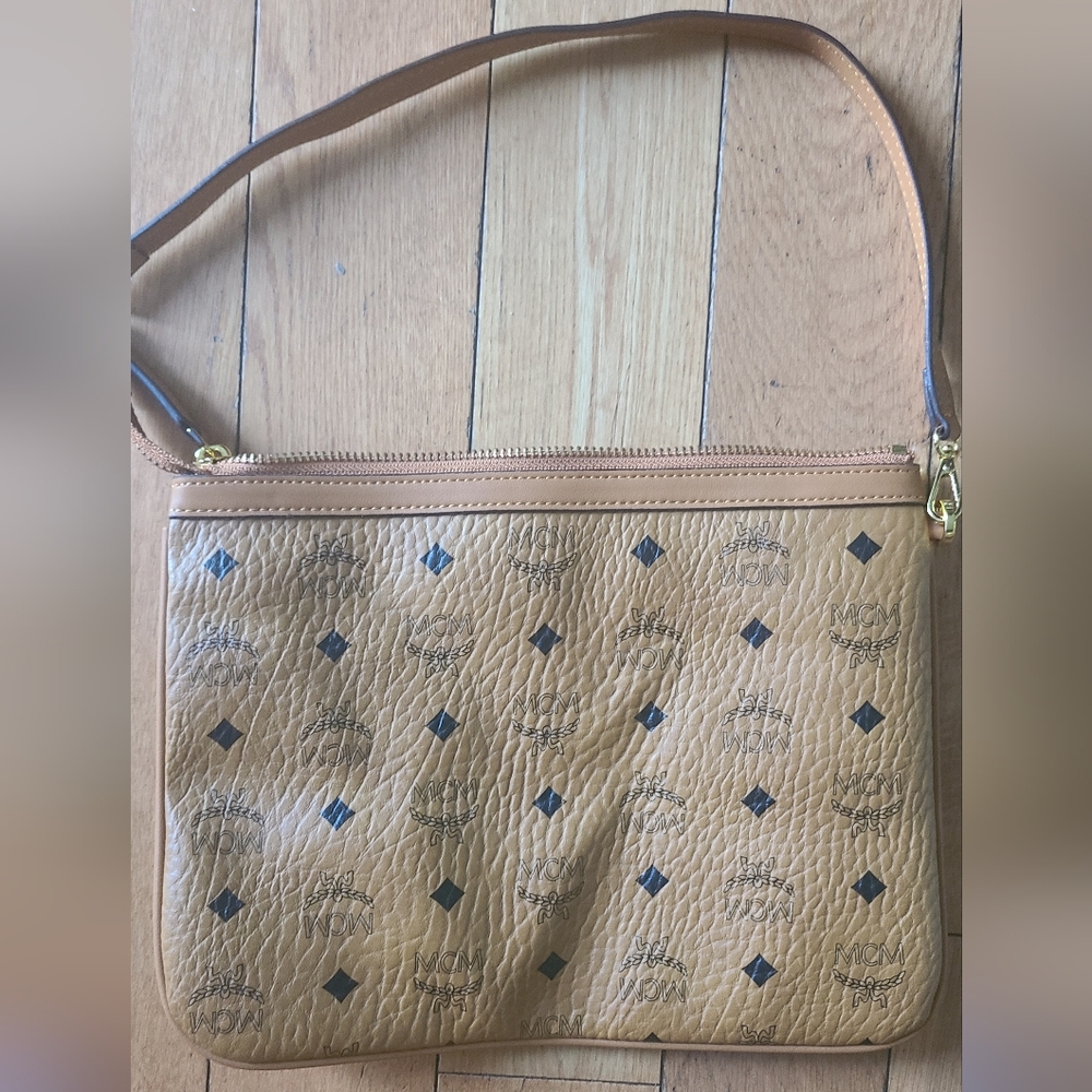 MCM Pouch